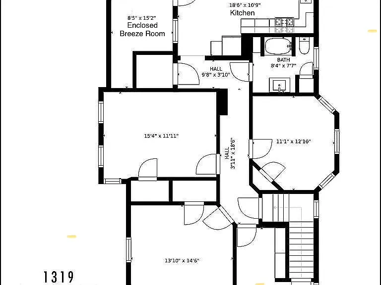 1319 Clarke Ave SW — Photo 4