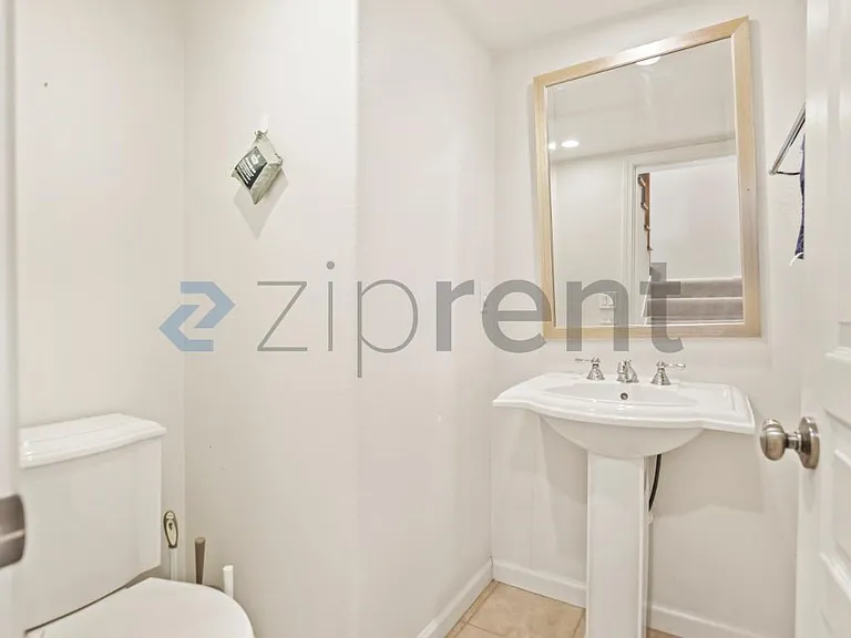 4541 Laird Cir — Photo 20