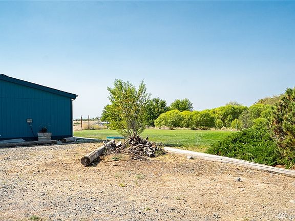 4th image of 7863 Road 10 NW