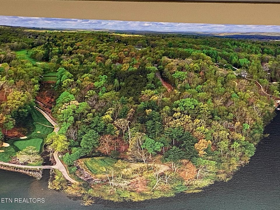 1st image of 22 Lakeridge Ter