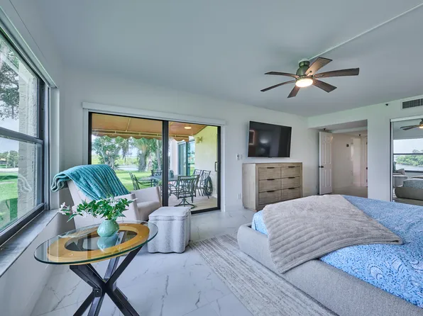 374 Golfview Rd APT 106, North Palm Beach, FL 33408