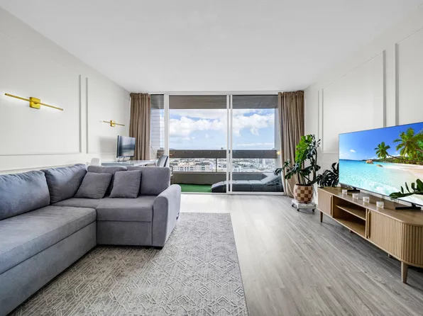 1212 Punahou St APT 2502, Honolulu, HI 96826