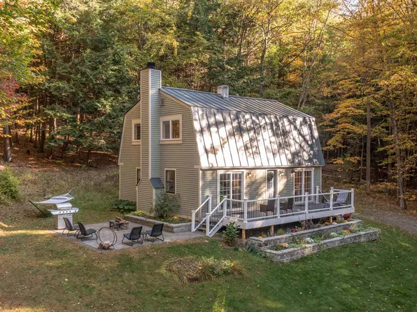 76 Bayley Way, Hartford, VT 05059