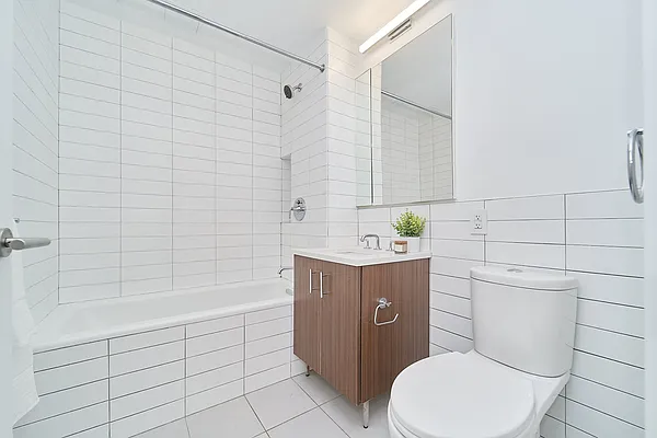 Rented by Living New York | media 12