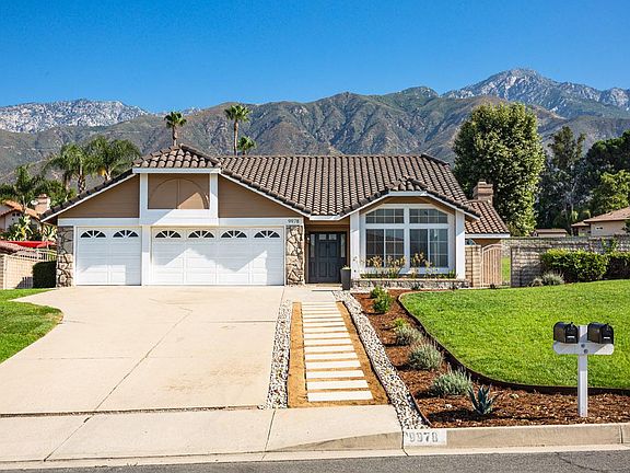 2nd image of 9978 Catherwood Dr