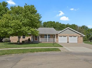 400 Moraine Dr, Rantoul, IL 61866