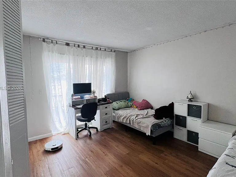 1100 NE 1st Ct #213 — Photo 10