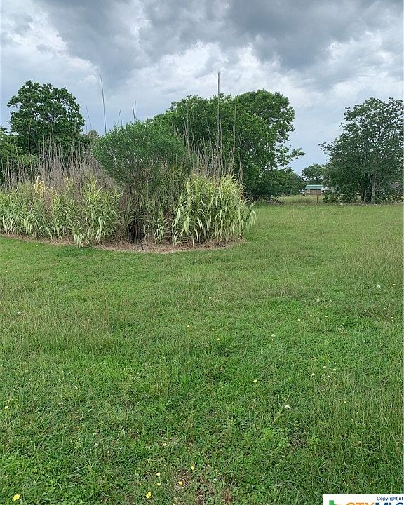 2nd image of 73 Old River Rd N