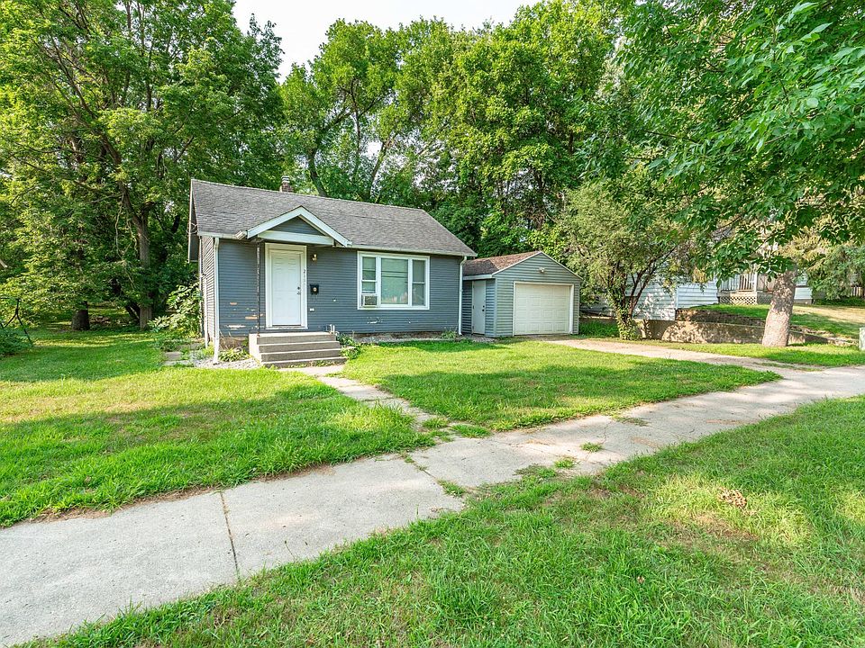 1st image of 211 W Channing Ave