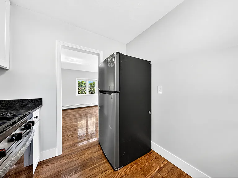 329 South St #1E — Photo 26