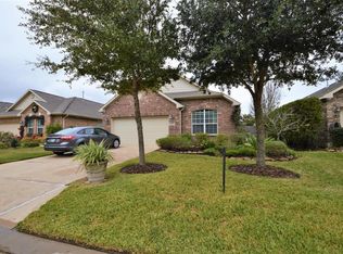 1203 N Riviera Cir, Pearland, TX 77581