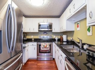 55 River Rd, Bedford, NH 03110