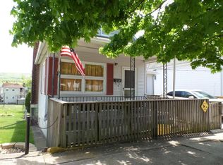 217 W Green St, Nanticoke, PA 18634