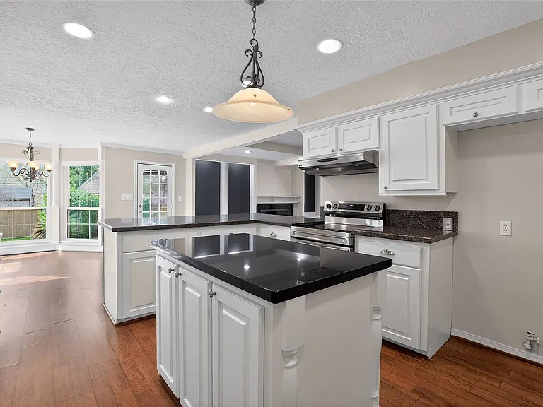112 Kirkwood Ln — Photo 15