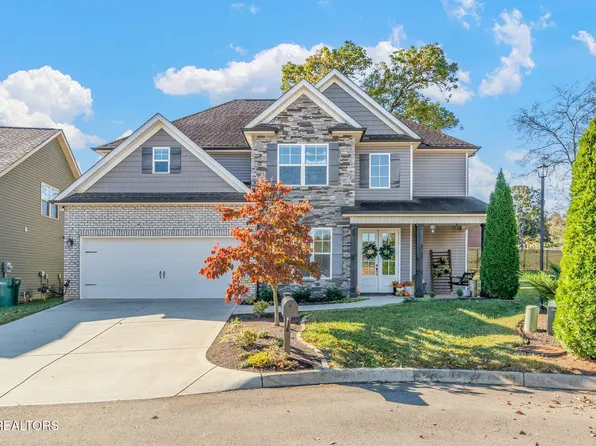 8934 Highbury Way, Knoxville, TN 37922