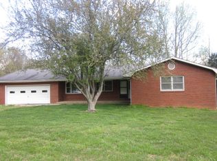 830 Kuykendall Rd, Puryear, TN 38251