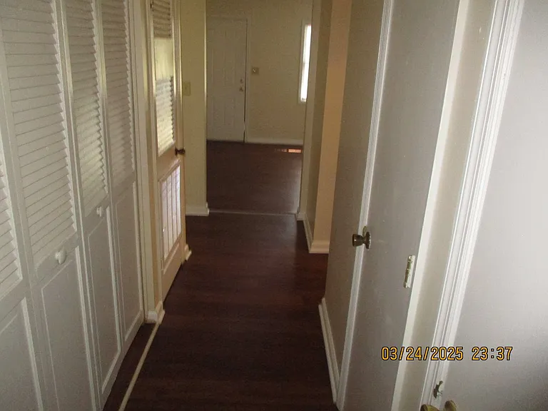 612 S Maple St #A — Photo 3