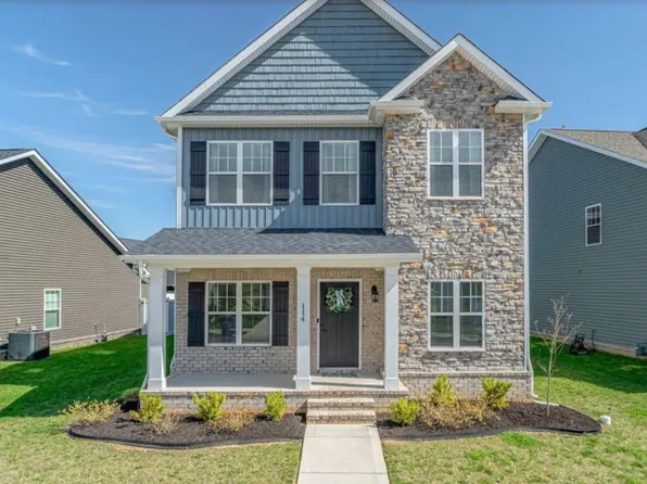114 Songberry St, Oak Ridge, TN 37830