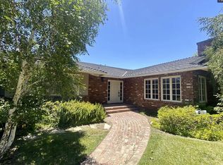 9124 Jellico Ave, Northridge, CA 91325