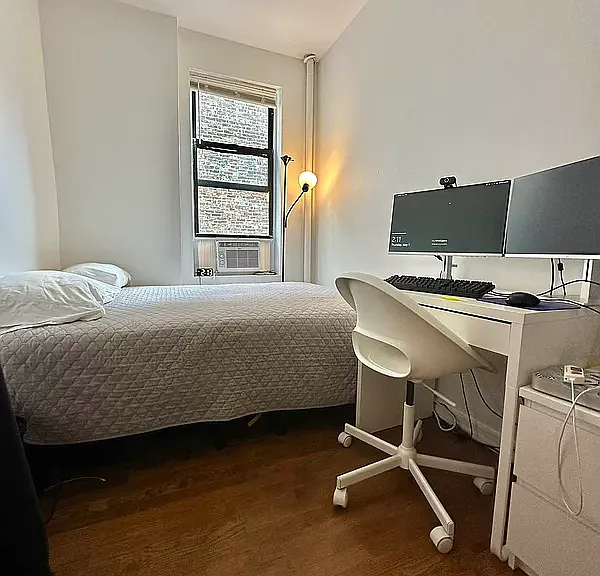 326 E 78th St #24 — Photo 3