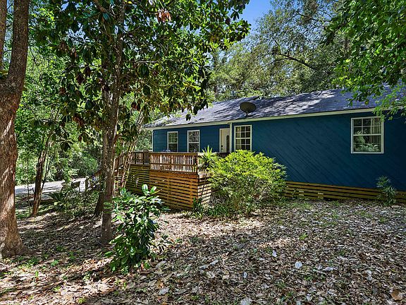 3rd image of 500 Forest Hill Dr