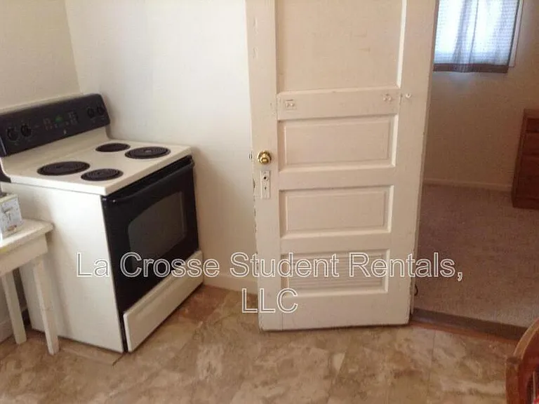 904 Vine St #LA CROSSE — Photo 10