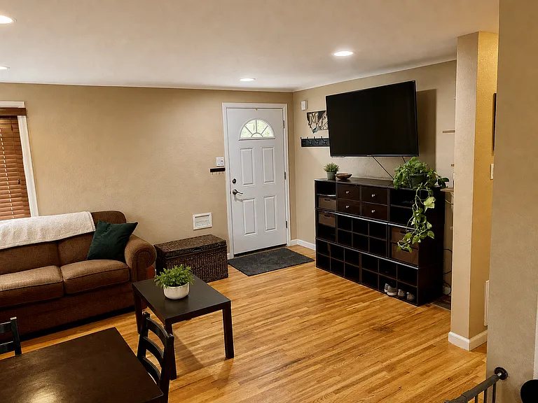 4860 Clay St — Photo 10