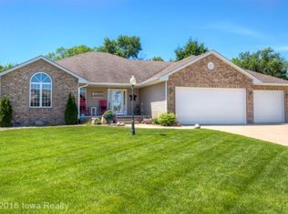 5626 NW 5th Ct, Des Moines, IA 50313