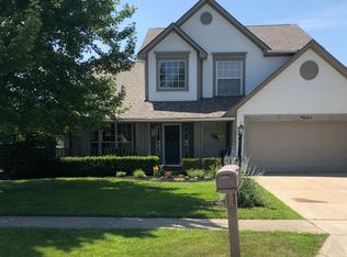 901 Sunset Dr, Englewood, OH 45322