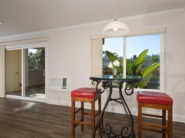 8571 Villa La Jolla Dr APT I, La Jolla, CA 92037