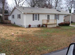 112 Excelsior Dr, Easley, SC 29640