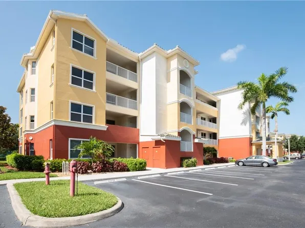 11021 Gulf Reflections Dr APT 301, Fort Myers, FL 33908