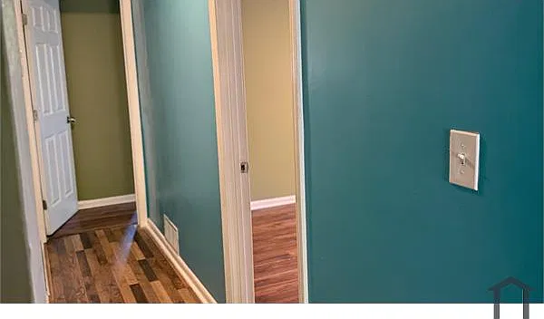 3 bed, 1100 sqft, $2,150 — Photo 4