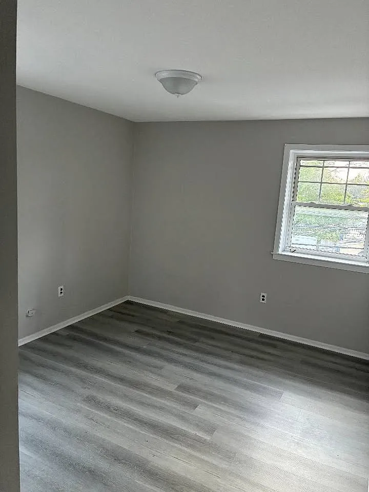 Building Photo - 92 Davenport Ave #L