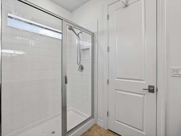 4651 Pinehurst Trl E — Photo 37