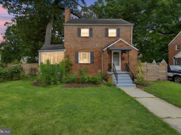 1702 61st Ave, Landover, MD 20785