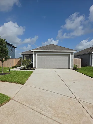 4930 Valencia Frst Photo 1