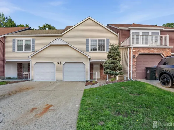 6 Killington Ct, Old Bridge, NJ 08857