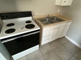 205 W South St APT D, Kaufman, TX 75142