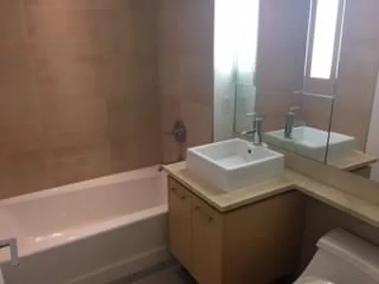 Sold by R New York | media 16