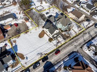 388-384 Child St, Warren, RI 02885