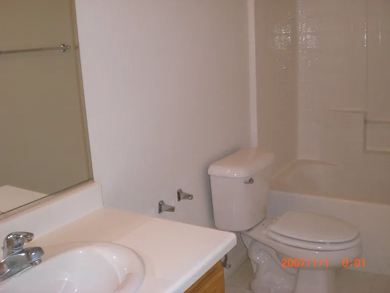 5020 Justice Creek Ave — Photo 4