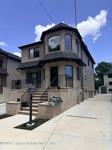 393 Philip Ave #2 Photo 1