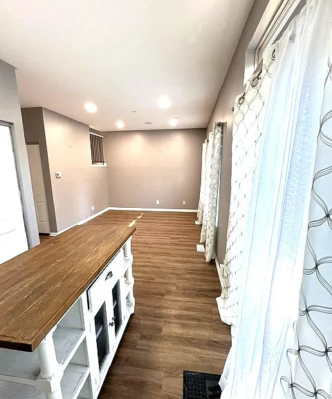 14225 S Napa Cir — Photo 6
