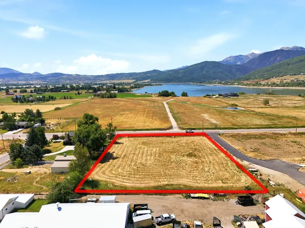 5690 E 1900 N, Eden, UT 84310