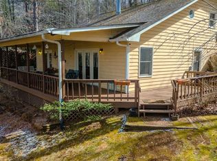 662 Holly Springs Estates Rd, Franklin, NC 28734