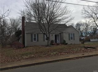 412 S A St, Farmington, MO 63640