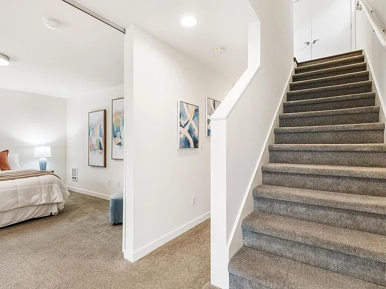 3812 22nd Ave SW — Photo 8