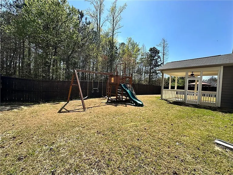 3253 Cavendish Ct — Photo 3