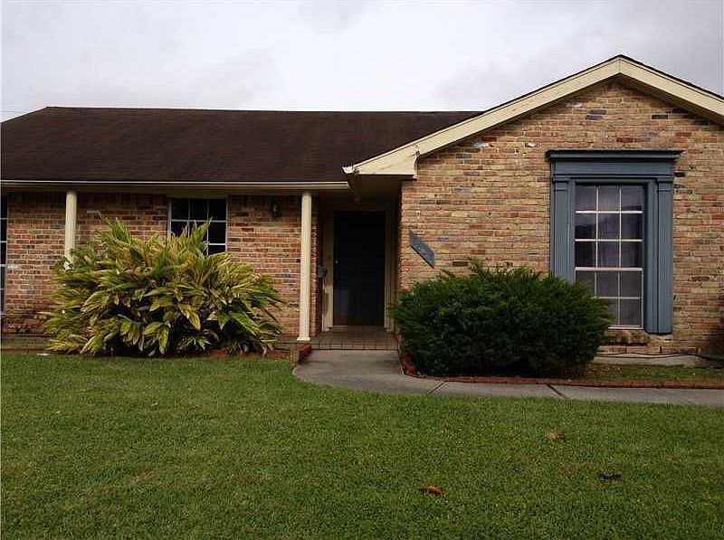 1st image of 2621 Cupid St